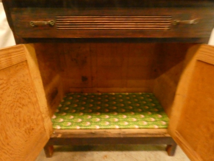 A 8070 Small Kitchen Cabinet 1900 Eurotroc Belgium Export