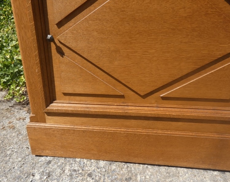 A 8530 - Cabinet one door 1900 oak