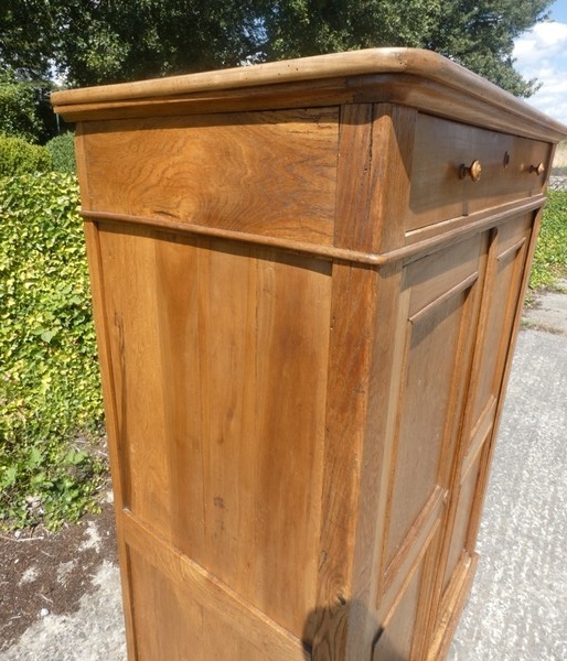 A 8531 - Louis Philippe cabinet oak 19th century