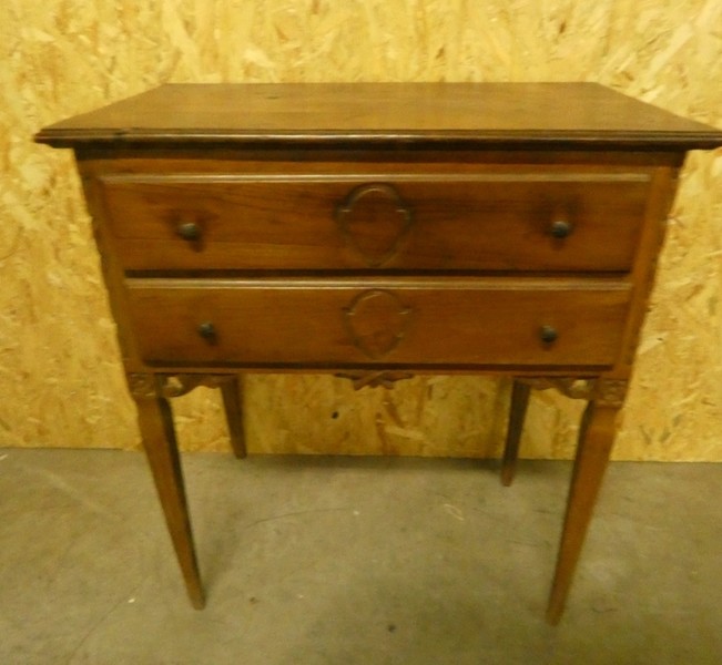 A 8532 - Cabinet two drawers 1900