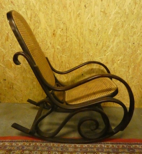 A 8546 - Rocking Chair caned 1900