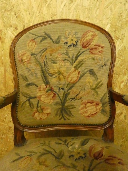 A 8553 - Needlepoint armchair Louis XV 1900