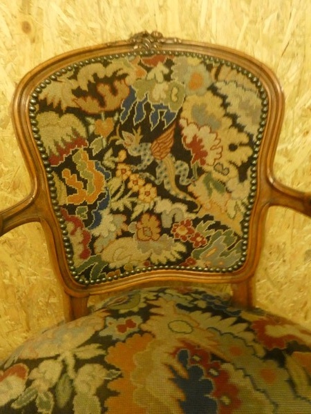 A 8557 - Needlepoint armchair Louis XV