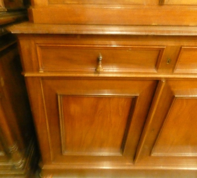 B 2494 - Louis Philippe cabinet-bibliothèque