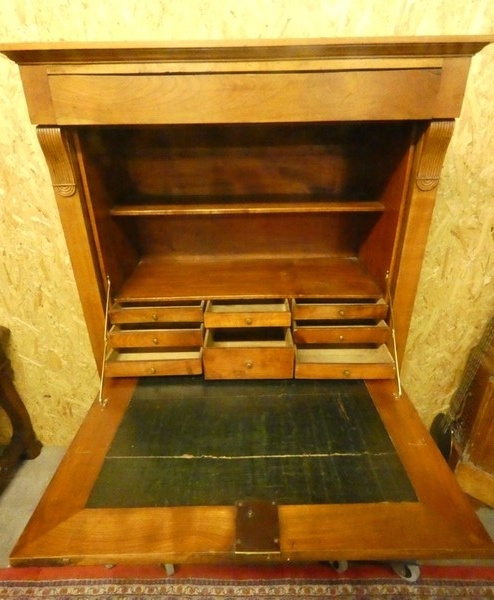 B 2501 - Secretaire 1900