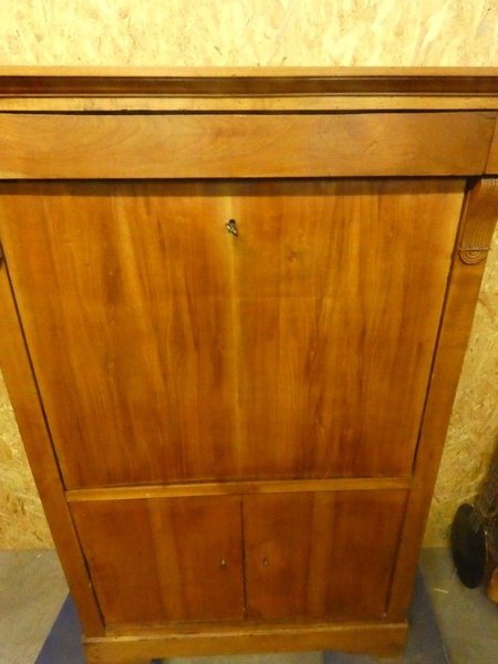 B 2501 - Secretaire 1900