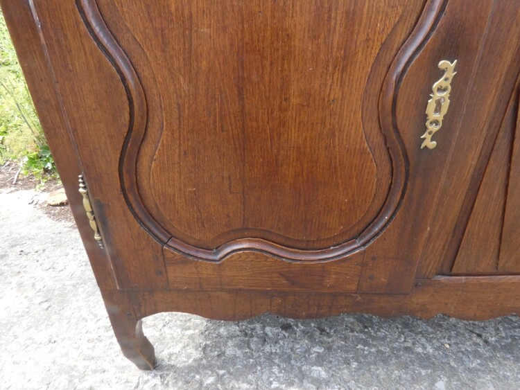 B 2503 - Dresse 1800 oak