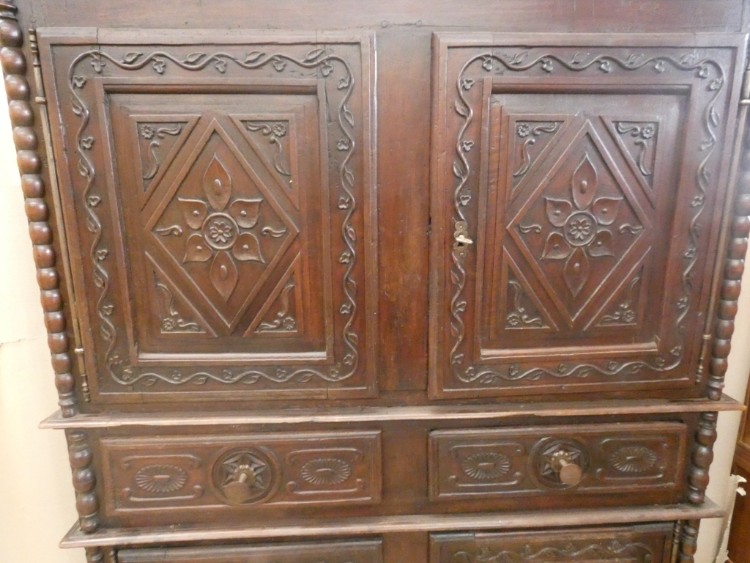 C 799 - Cabinet 19th century 4 doors 2 drawers