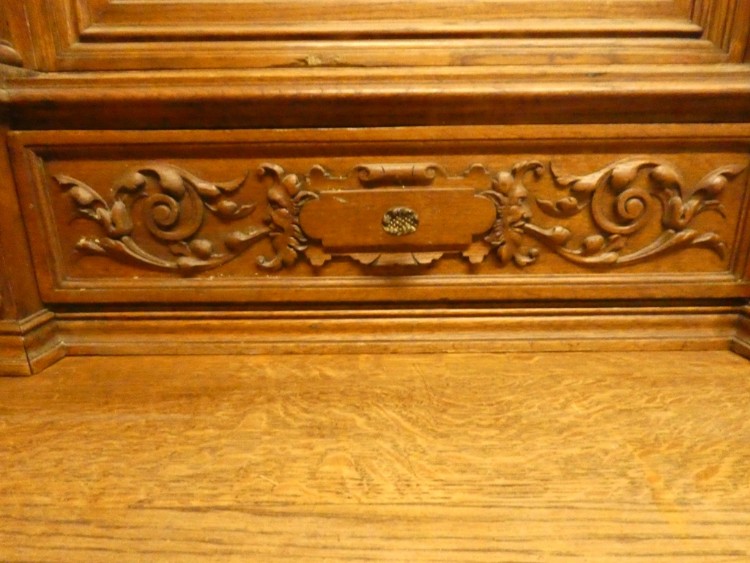 C 815 - Renaissance Cabinet