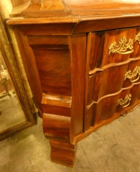 C 834 - Dutch Cabinet