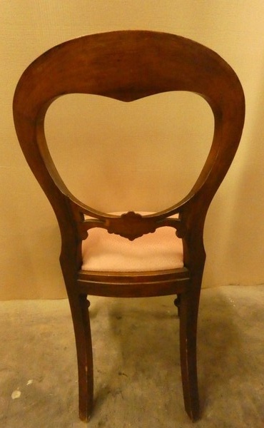 C 838 - Table Louis Philippe + 6 chairs